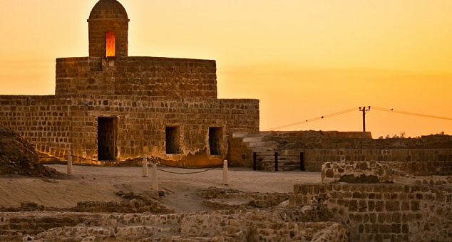 Бахрейнский форт и музей Форт Калат-аль-Бахрейн (г. Манама) 